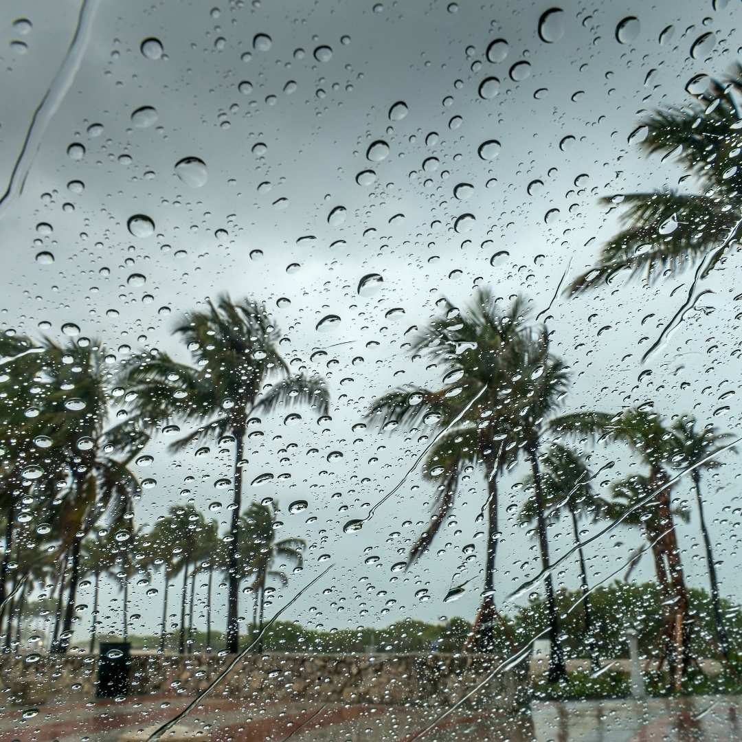 Joint pain monsoon rainy season Hyderabad knee pain arthritis